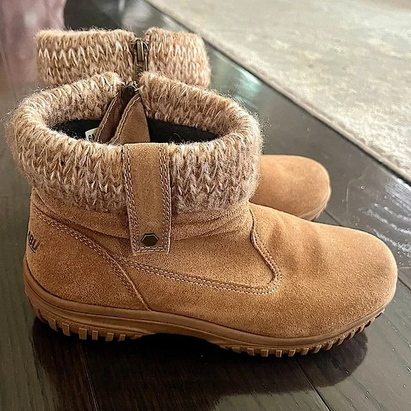 Khombu Laura Suede Leather Boots with Knit Trim in Chestnut Brown - Picture 16 of 16